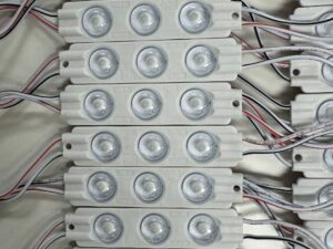 3-LED Modules MAT13F, 12V, IP65 - Image 3